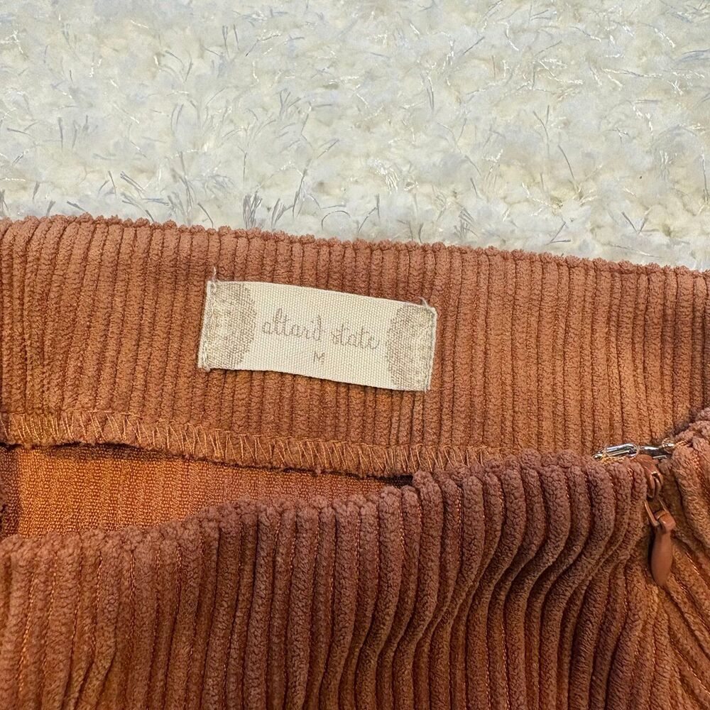 Altar-d-state Women's Size Medium Rust Brown Corduroy Front Slit Mini Skirt EUC - Picture 8 of 9